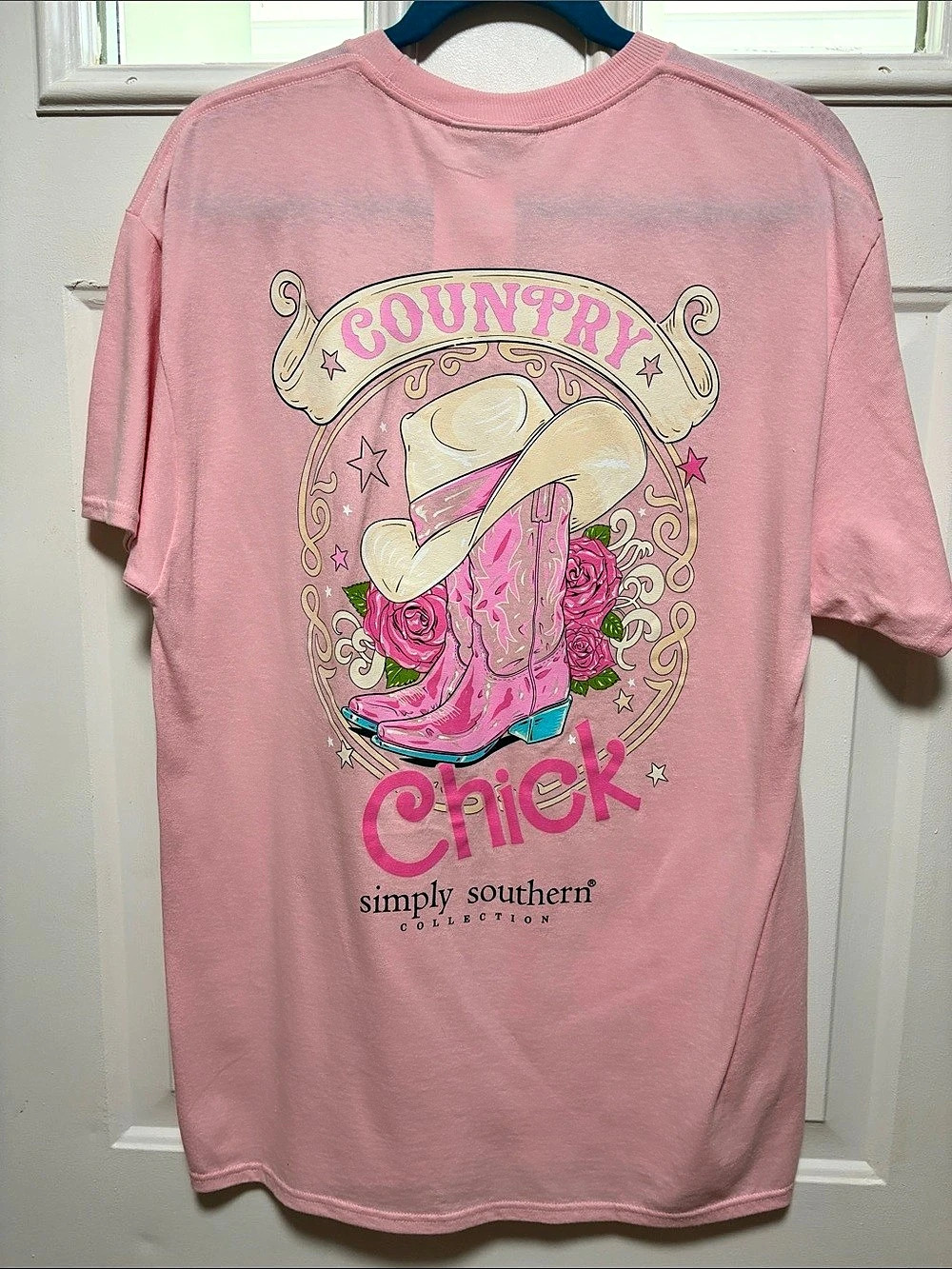 Simply Southern Country Chick Short Sleeve Tee Graphic Tee Pink Large NWT